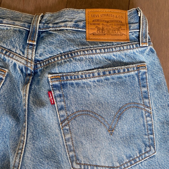 Levi’s Wedgie Icon Jeans - Picture 4 of 4